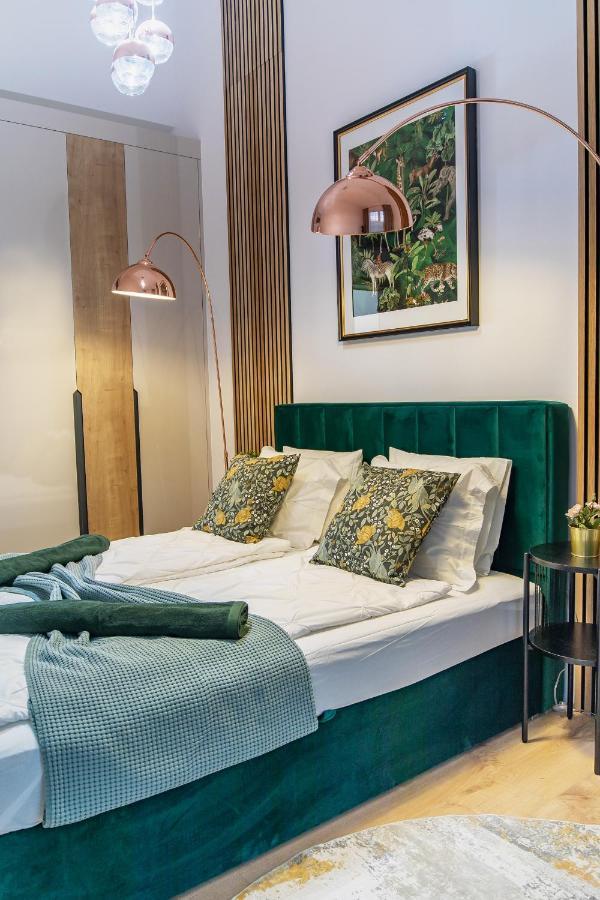 Centropolitan Penthouse #Jacuzzi #Freeparking Lägenhet Budapest Exteriör bild